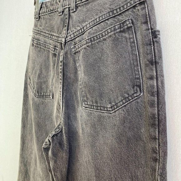 GAP Black High Waisted Tapered Leg Jean - Picture 7 of 7